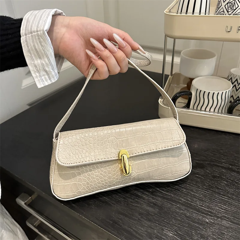 

Small Underarm Bag Female New Crocodile Pattern Female Beautiful Fashion Exquisite Shoulder Lock Small Square Bag