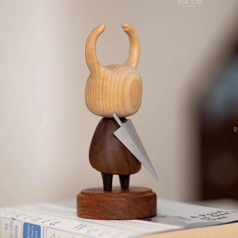 Anime Wooden Action Figure Hollow Knight Figurine Collectible Model Christmas Doll Toys Desktop Ornament Gifts