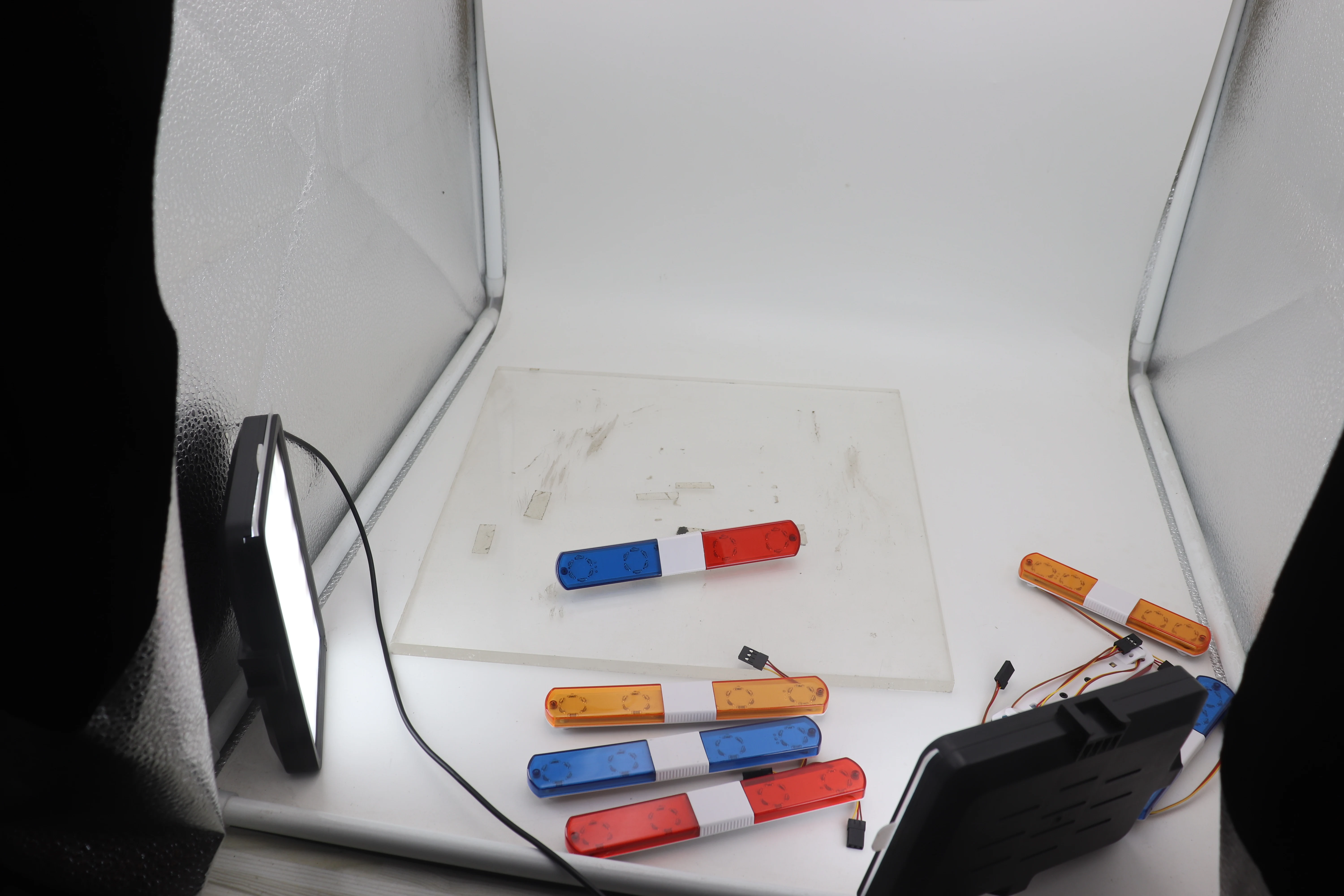 

4 шт. для 1/10 Rc Crawler Axial Scx10 Yikong Traxxas Trx4 Trx6 Rgt Redcat D90 1.9 Металлический обод ступицы с отверстием Tornado