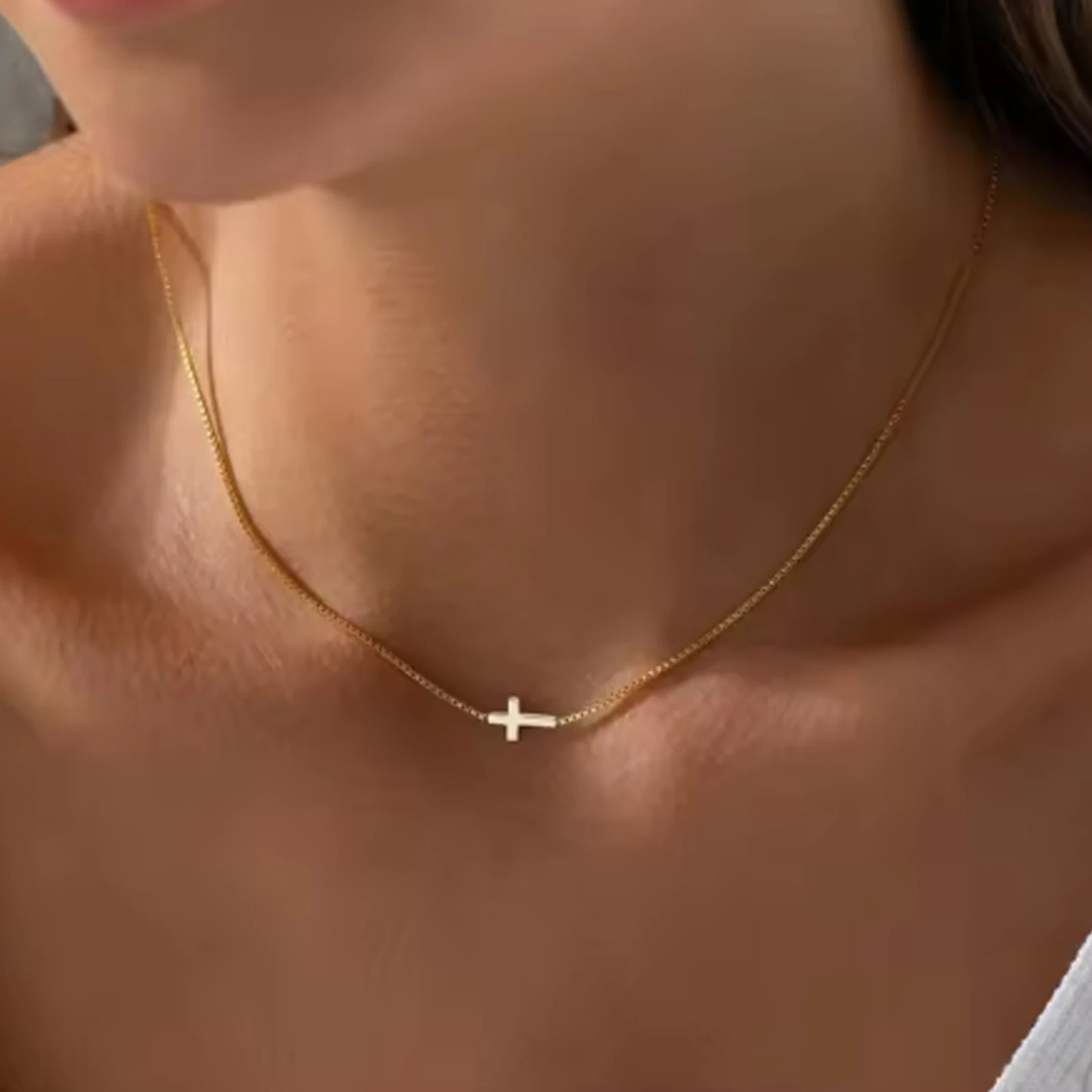 18K Gold Plated Cross Necklace for Women, Minimalist Stainless Steel Pendant, Elegant Daily Wear Jewelry, Hypoallergenic Gift