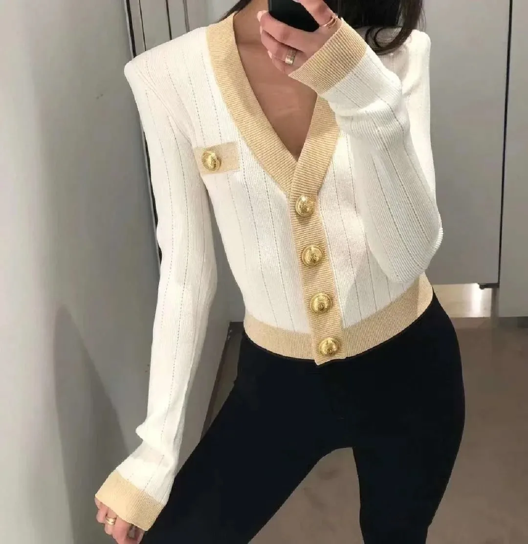 Hochwertige Damenmode Frühling neue Vintage süße süße V-Ausschnitt Gold knopf schlanke Stretch Strick pullover Strickjacke Top