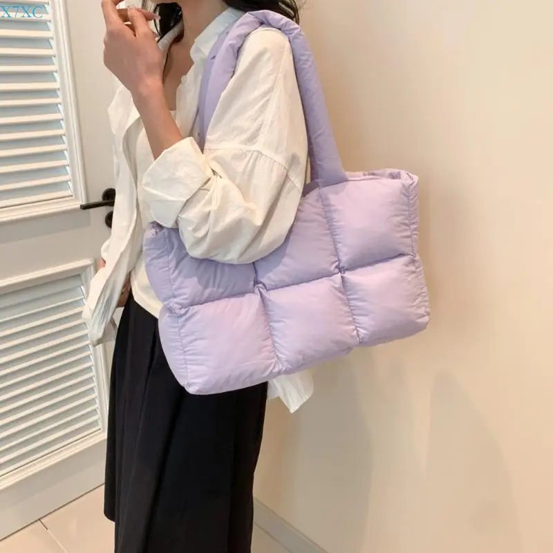 

X7XC Modern Quilted Carryall Spacious Shoulder Bag For Women Large Capacity Handbag Underarm Bags For Shopping And Commuting