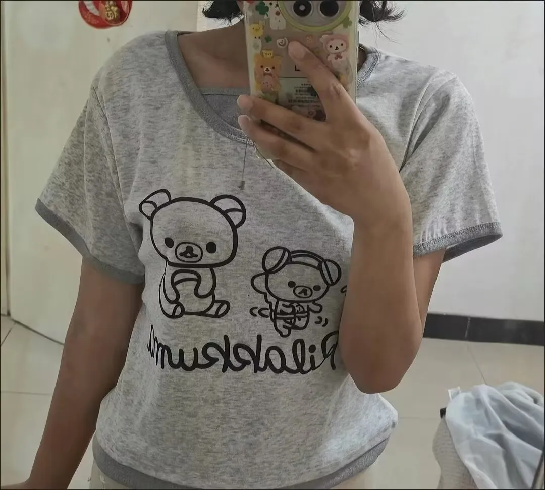 المرأة Kawaii وهمية اثنين تي شيرت اليابانية الرجعية ثقافة فرعية رمادي التي شيرت شعبية Y2k الكرتون طباعة تيز الإناث Harajuku الحلو