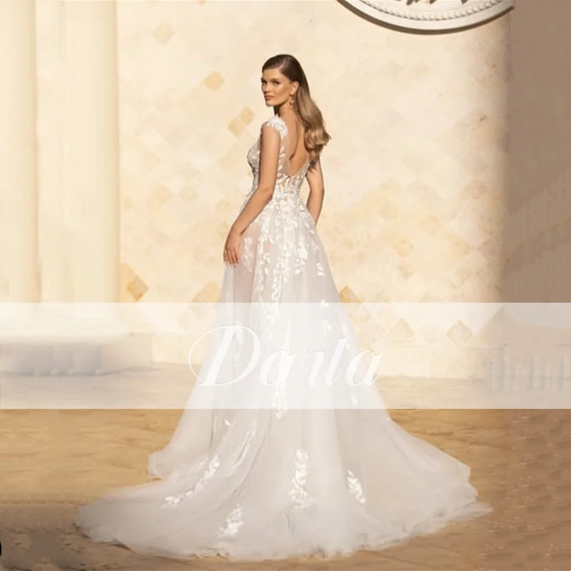 Robe de mariée A-ligne à col en V profond de luxe, Boho, appliques en fibre de dentelle, patients, robe sexy, dos nu, train de balayage, personnalisé, 2025