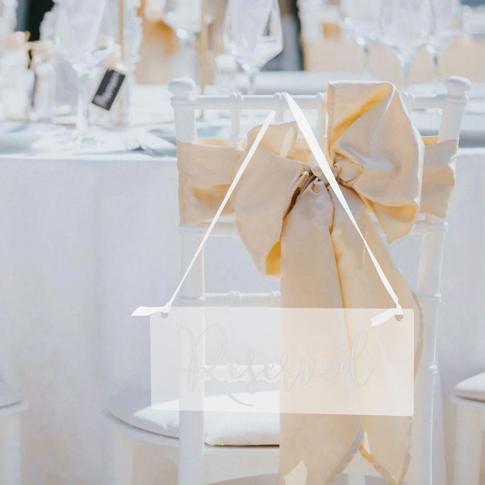 

6Pcs Acrylic Hanging Wedding Reserved Signs Transparent Chair Tags Seat Reservation Signs for Parties Events Table Reserved Sign