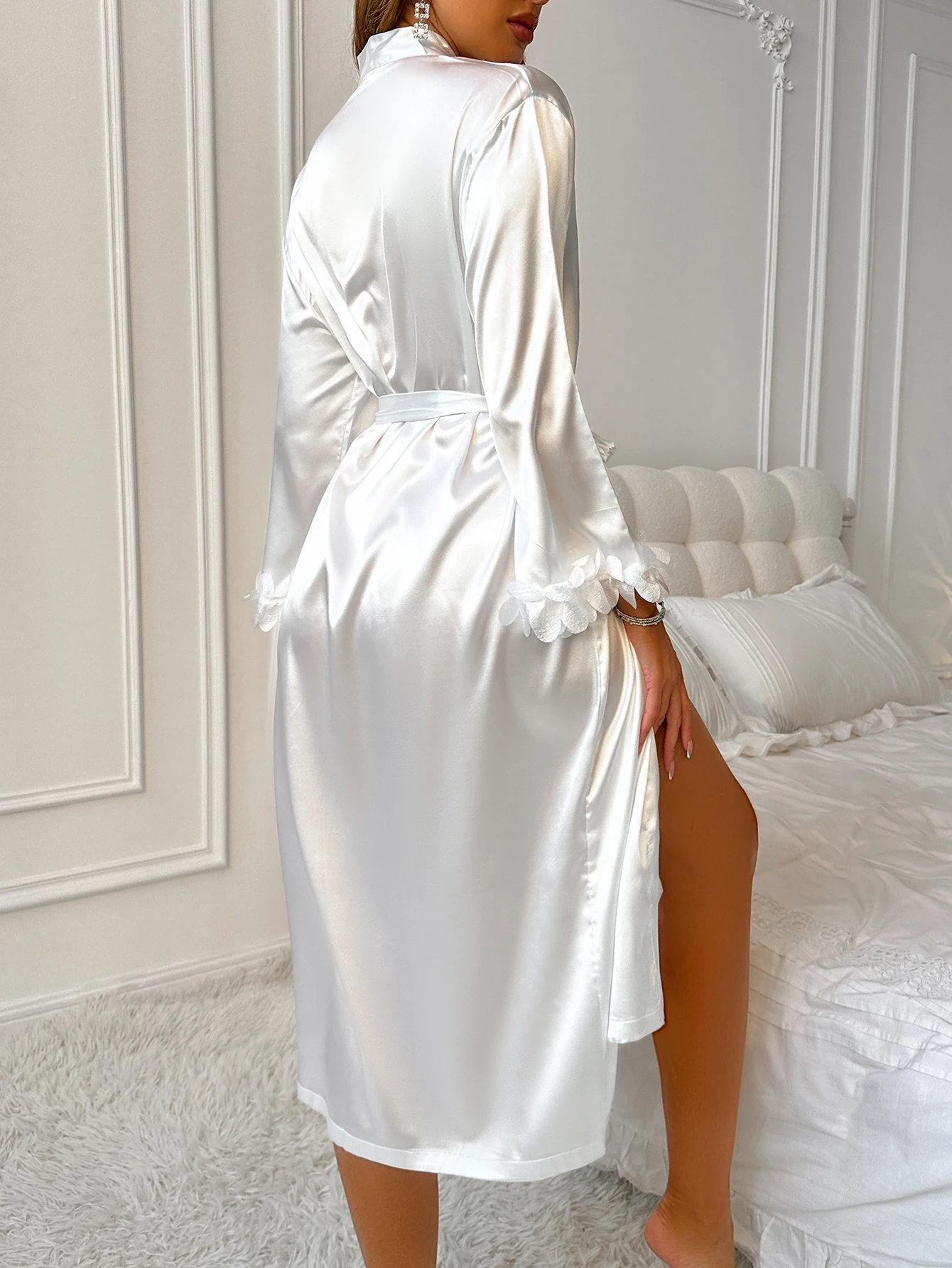 Женский модный длинный халат с длинным рукавом и v-образным вырезом с цветочными кружевными манжетами, свободная ночная рубашка, одежда для сна