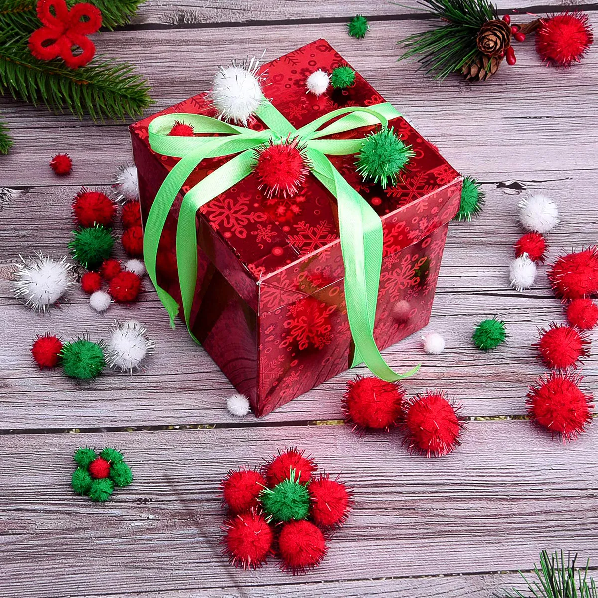 

300 шт. помпонов из блестящего материала, разноцветные шарики 15 мм, для поделок своими руками, рождественских украшений, рукоделия для детей, для проектов ручной работы