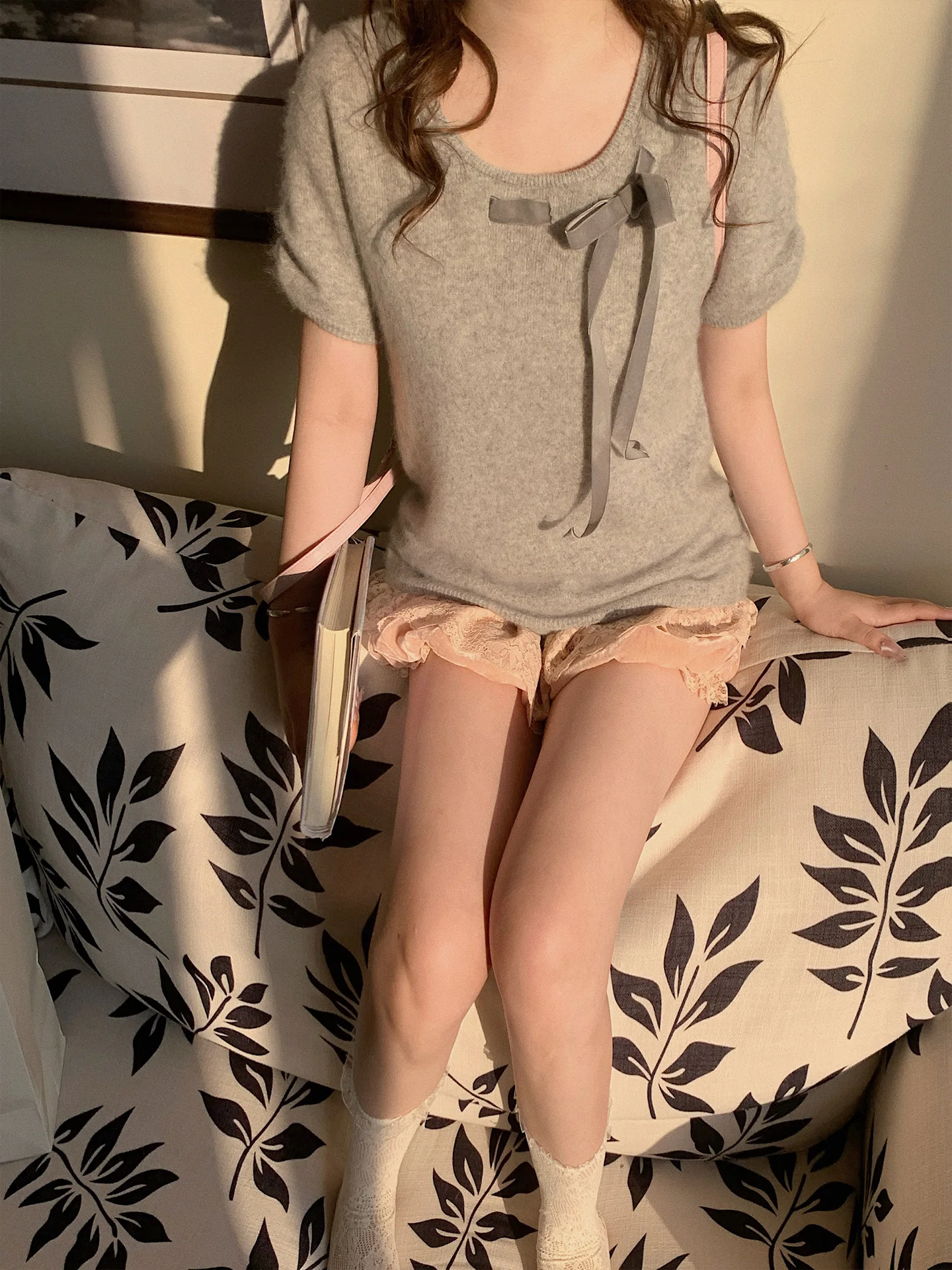 

aph Comfortable Soft Fufu Wool Camere Fce ort Sve V-Ne Knitwear Casual Sle Women's Top Knot Design