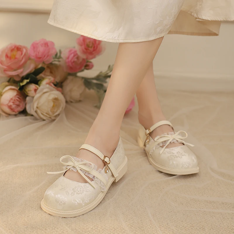 

YQBTDL 2025 Sweet Girls Silk Leather Embroidery Shoes for Traditional Chinese Style Ethnic Kids Bow-knot Princess Shoes 12+Y