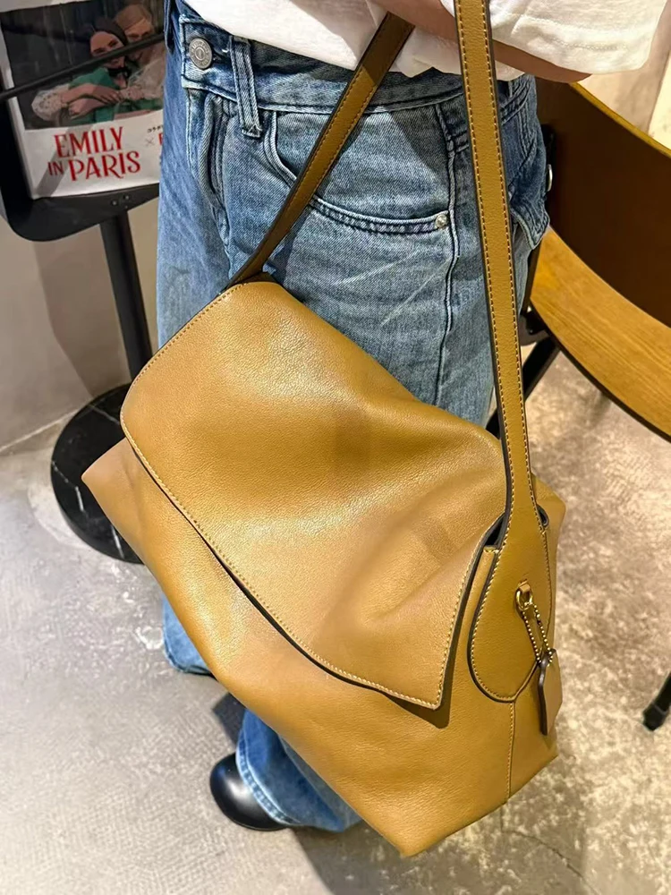 Luxury Brand Genuine Leather Women Shoulder Bags Top Quality Cowhide Leather Underarm Bags Fashion Solid Hobo Flap Chelsea Bags image 3