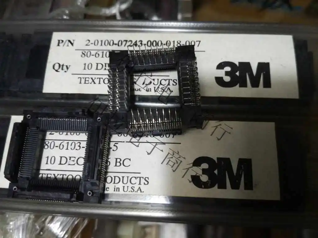 

2-0100-07243-000-018-007 Оригинальные оригинальные товары IC Test Seat 100PIN