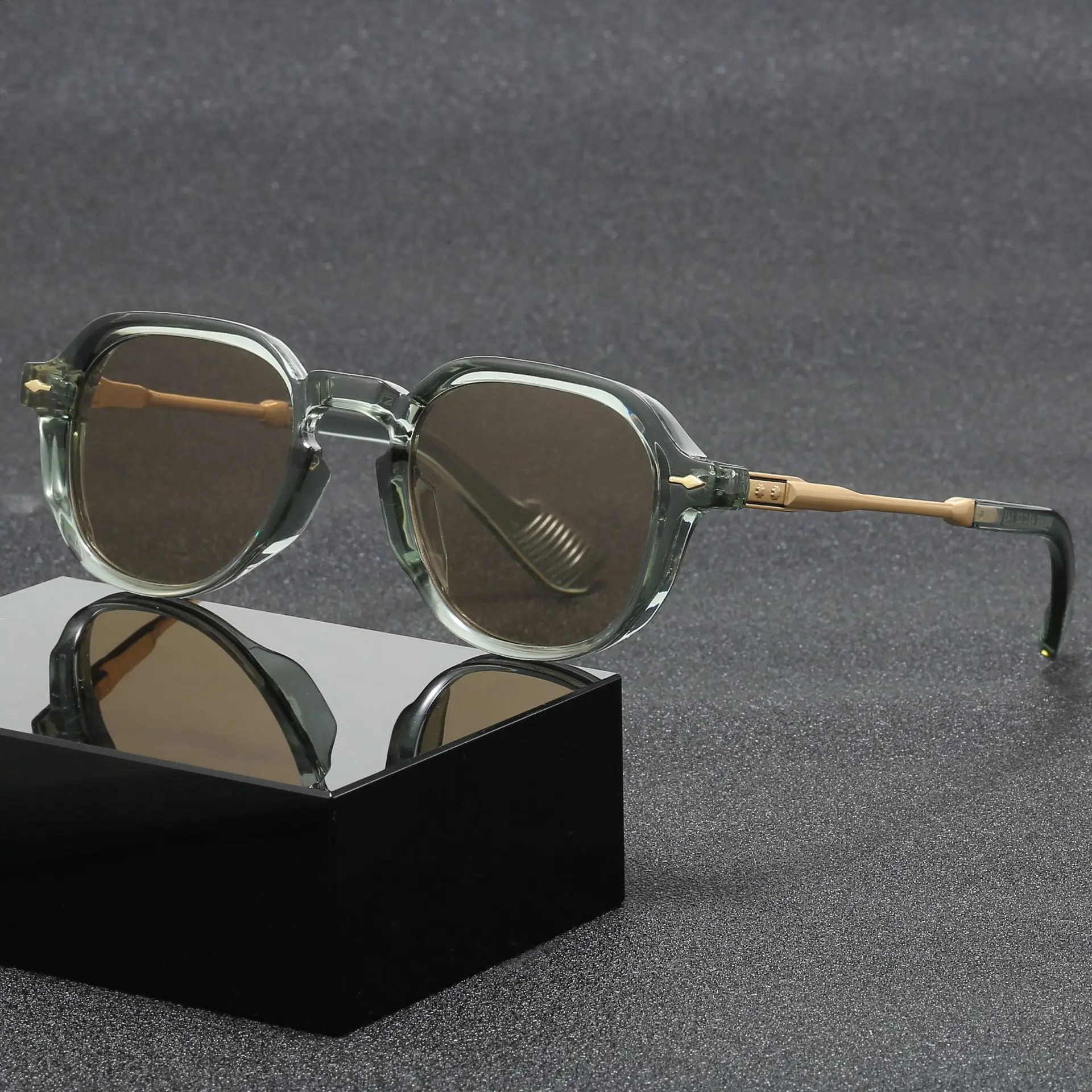 2025 Neue Farbverlauf-Sonnenbrille Unisex Mode Retro UV-Schutz Brillen Vielseitige Outdoor-Eyewear – Detail 6