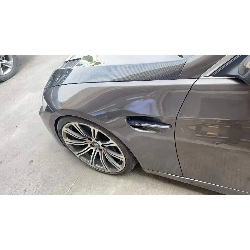Hot Selling YT Carbon Fiber Fenders Fit E90 E92 E93 335i M3 2011, Custom Upgrade Auto Parts with 3-Month Warranty view 5
