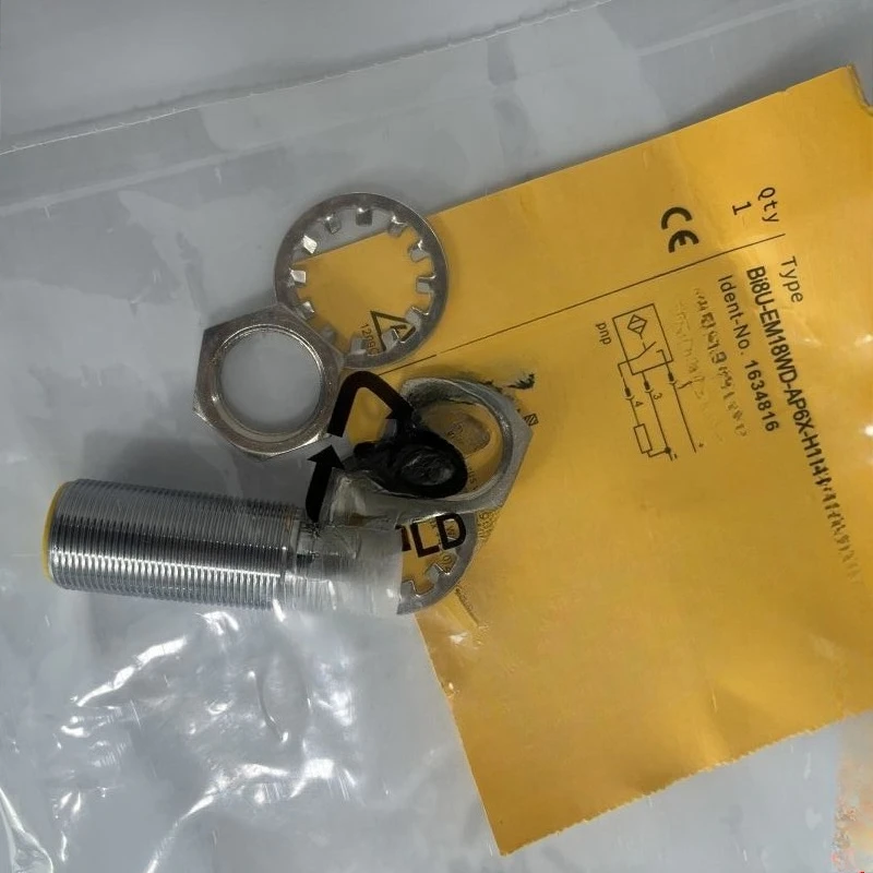 10-30VDC 200mA For TURCK BI8U-EM18WD-AP6X-H1141 Proximity Switch Sensor PNP