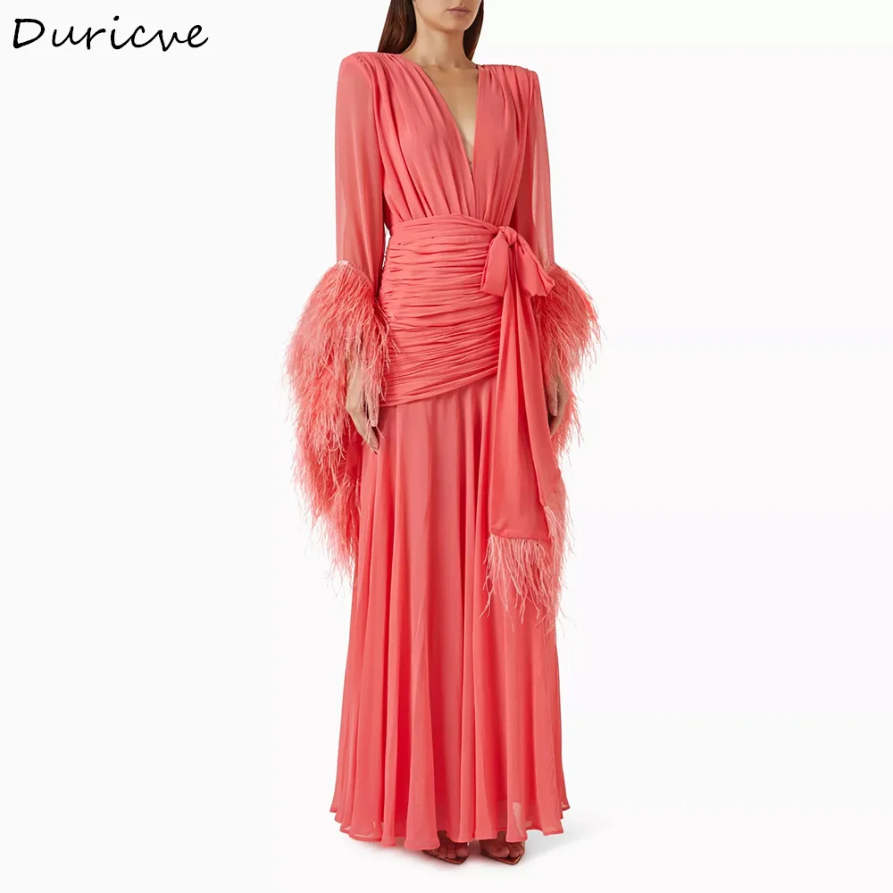 Duricve Customized Coral Chiffon Dubai Evening Dresses with Feather Long Sleeves A-Line Pleated Ruched Arabic Formal Prom Gown