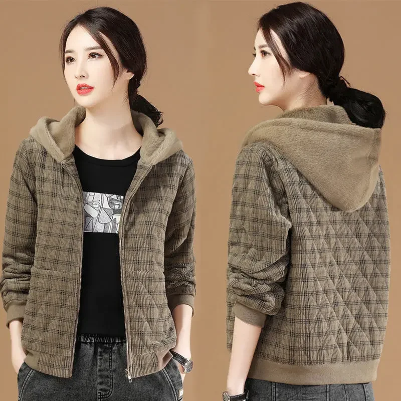 Women Plaid Loose Lambswool Cotton-padded Corduroy Jackets New Winter 2024 Retro Plus Velvet Clothes Short Coats Female Outwear