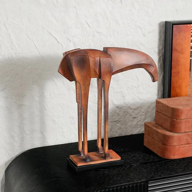 Abstract Geometry Horse Sculpture Creative Artwork Ornaments Imitation Wood Horse Desk Decoration Home Decor Accessories