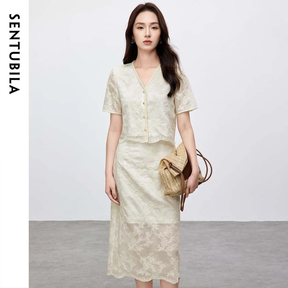

SENTUBILA Women's Lyocell Skirt Sets Elegant Summer Outfits 2025 Embroidery Chic Tops Slit Midi Skirt Lady Maching Set 152Z59027