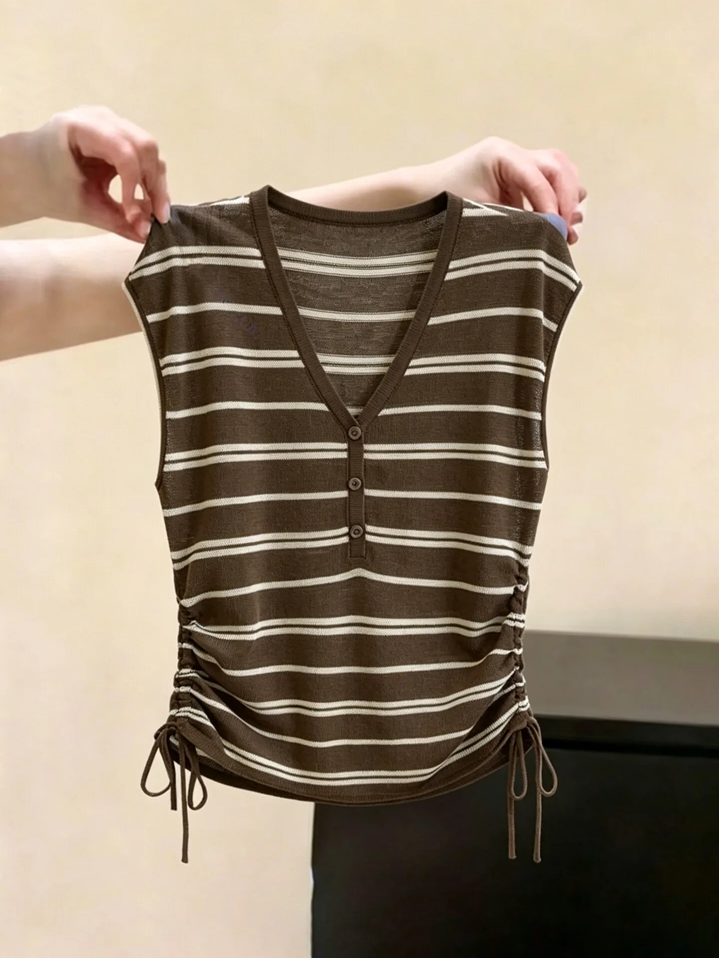 American Style Spicy Girl V-Neck Stripe Sleeveless Knitted Sweater Women's Summer New Design Drawstring Waist Slimming INS Top