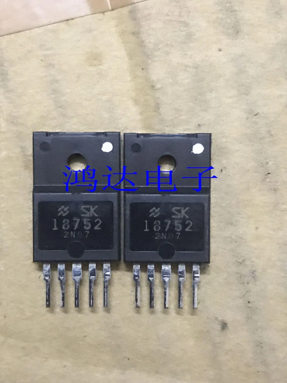 

SK18752 SK-18752 SI-18752 IC 10 шт.