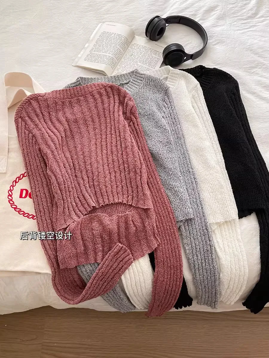 Spicy Girls Style Back Hollow Out Design Early Autumn Soft  Comfortable Round Neck Slim Fit Knitted Sweater