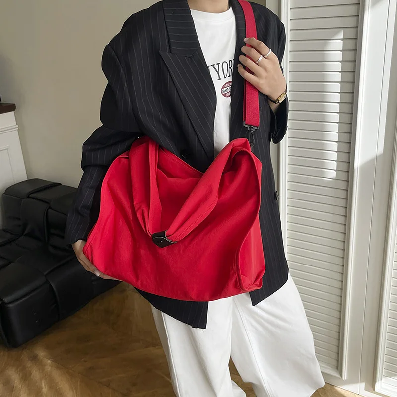 2025, ruime knoedeltas, waterdichte nylon draagtas voor dames, lichtgewicht schouder crossbody, casual dag tot nacht tas, getextureerd