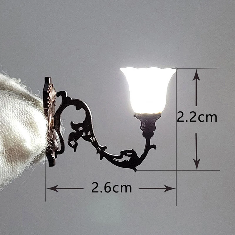 2 szt. Antyczna 1:12 lampa ścienna do domku dla lalek DIY Model direcor zabawka akcesoria do domku dla lalek ogrodowy żyrandol piaskownica stołowa