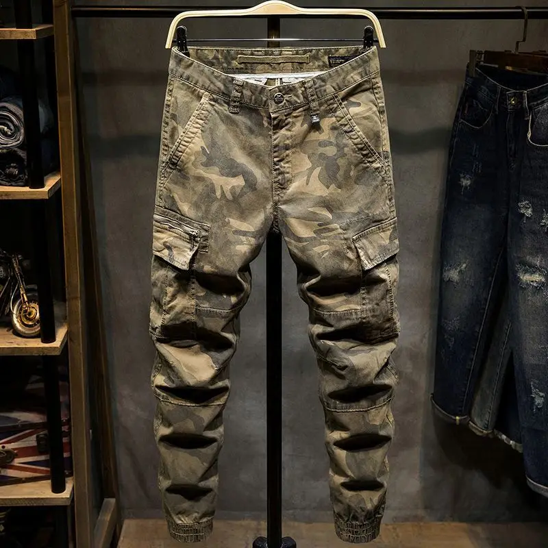 

Уличные камуфляжные комбинезоны 2026, мужские весенне-осенние модные брендовые облегающие брюки-карго с завязками на ногах, повседневные длинные брюки-карго с несколькими карманами