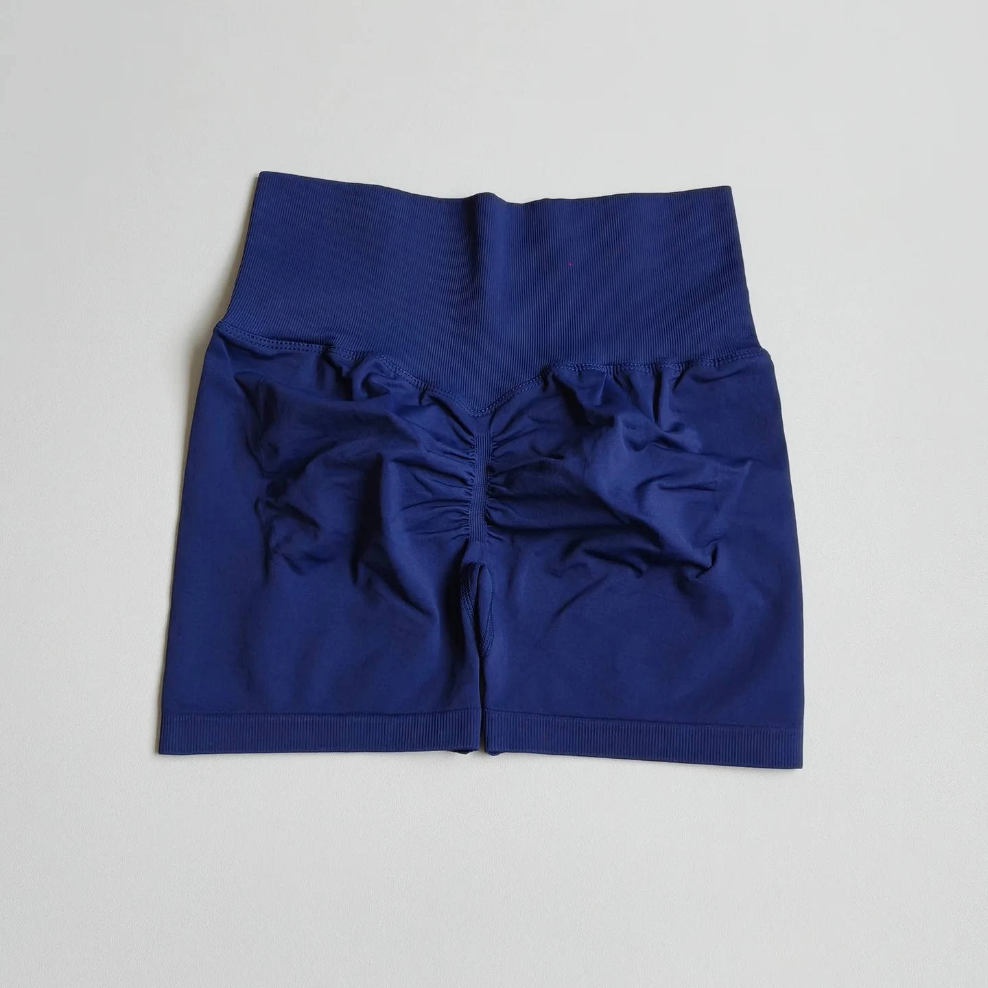 Hochelastische Fitness-3/4-Hose, stoßdämpfende, pfirsichförmige, figurformende Hose, eng anliegende Fitness-Shorts mit Bauchkontrolle für Damen – Detail 13