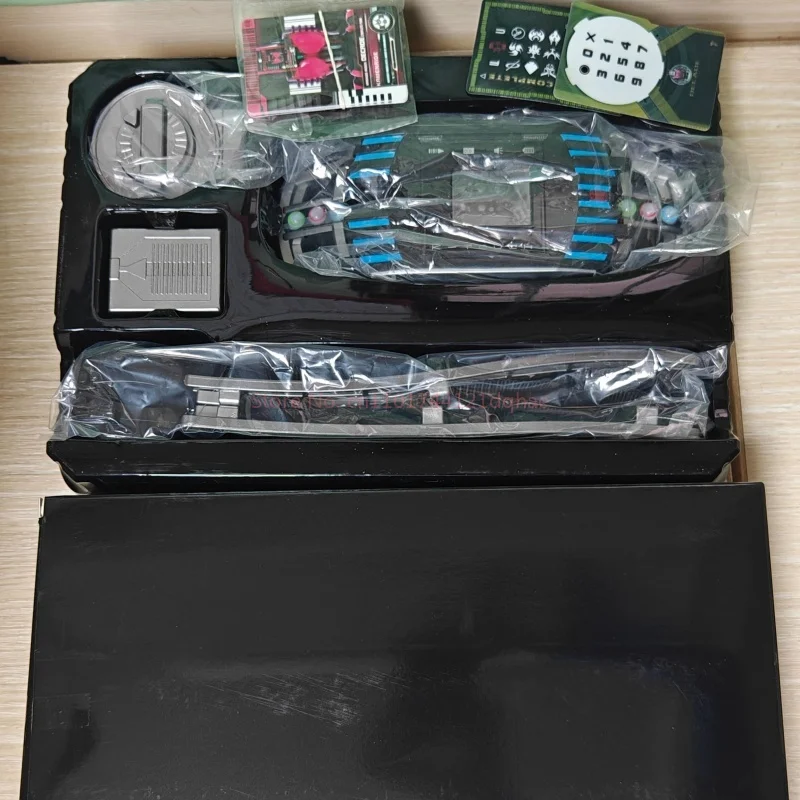 Figurka CSM Ultimate Riding God, produkcja krajowa, Haidong Ultimate Form, Kamen Rider Emperor, kolekcjonerska linia główna.