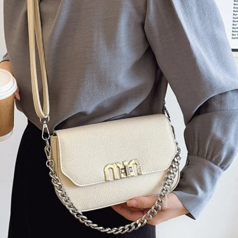 

Popular Classic Women's Messenger Bag Leather Shoulder Crossbody Handbag By Luxury Brand Famous Designer