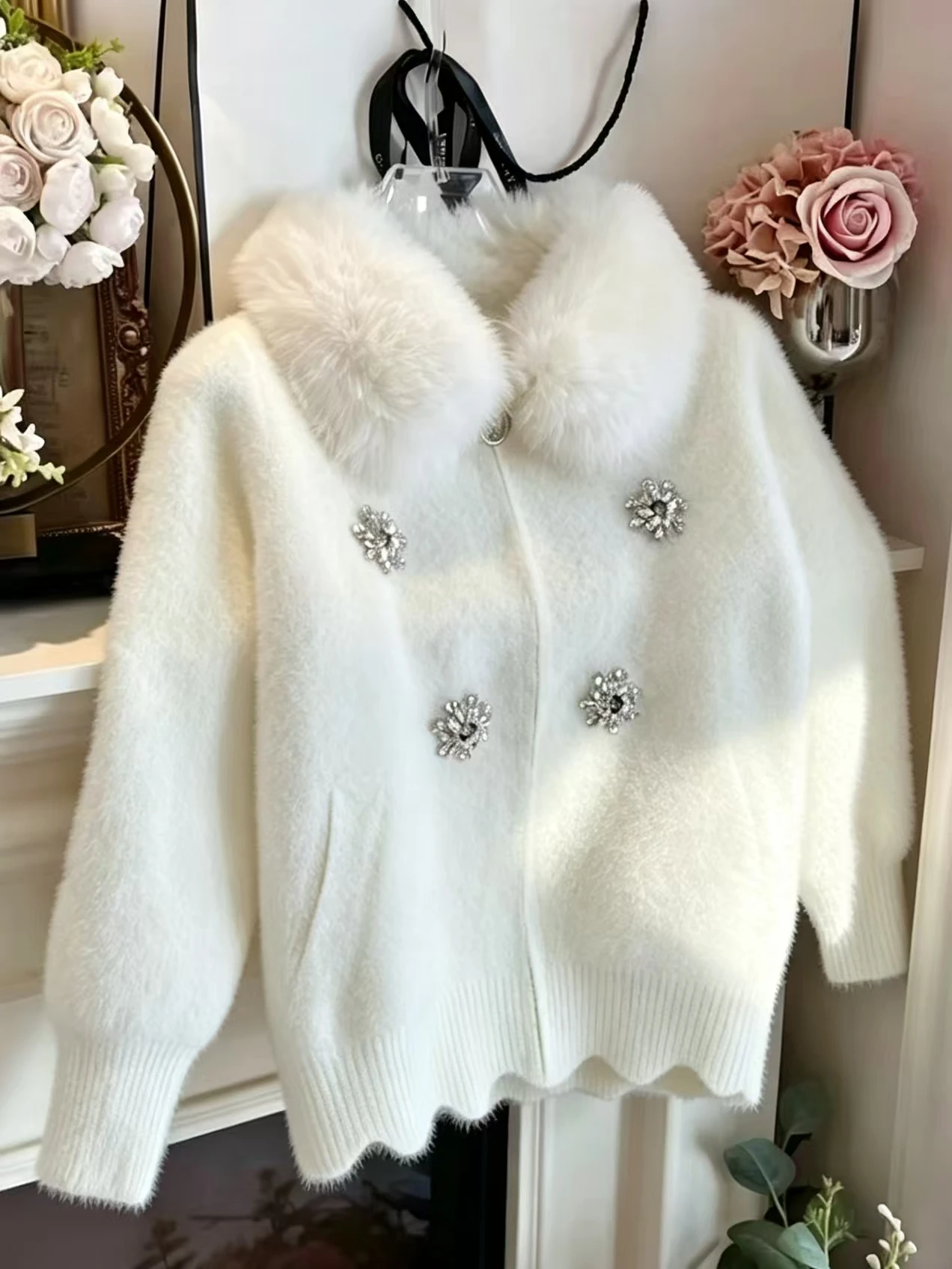 Winter Thick Warm Slim Fit Faux Fur Knitwear Coat Jacket Women's Handmade Diamonds Embroidery Knitted Sweater Outfit Clothe