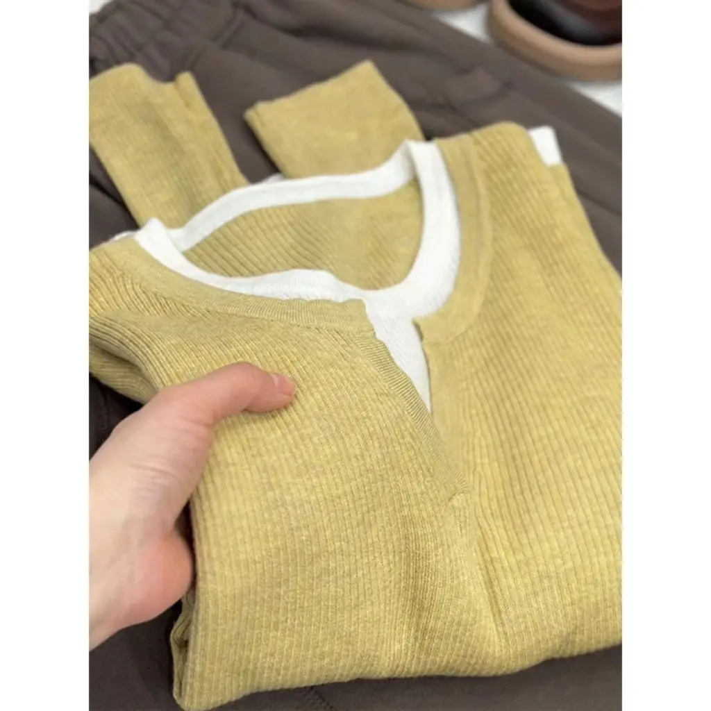 

Women's Age-Reducing Contrasting Color Knitted Sweater Long-Sleeved Fufu Top with Western Style Bottoming Shirt Spring