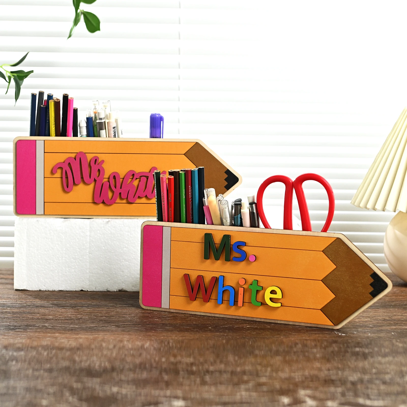 

Personalized Name Wood Pen Holder For Teacher Appreciation Gifts Pencil Design Desktop Organizer Hand Painted Desk Accessory