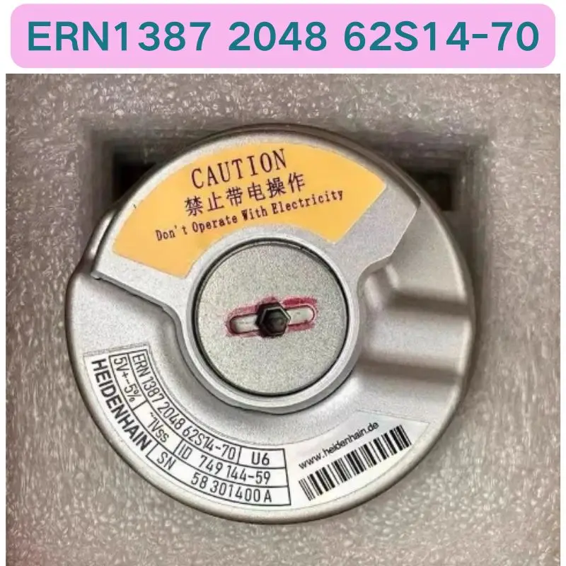 New Original ERN1387 2048 62S14-70 encoder  Fast delivery