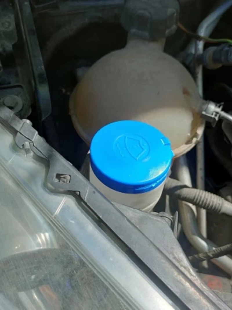 غطاء خزان سائل غسالة الزجاج الأمامي للسيارة لاستبدال بيجو بارتنر 2 اكسبيرت 2 لسيتروين C4 بيرلينجو 2