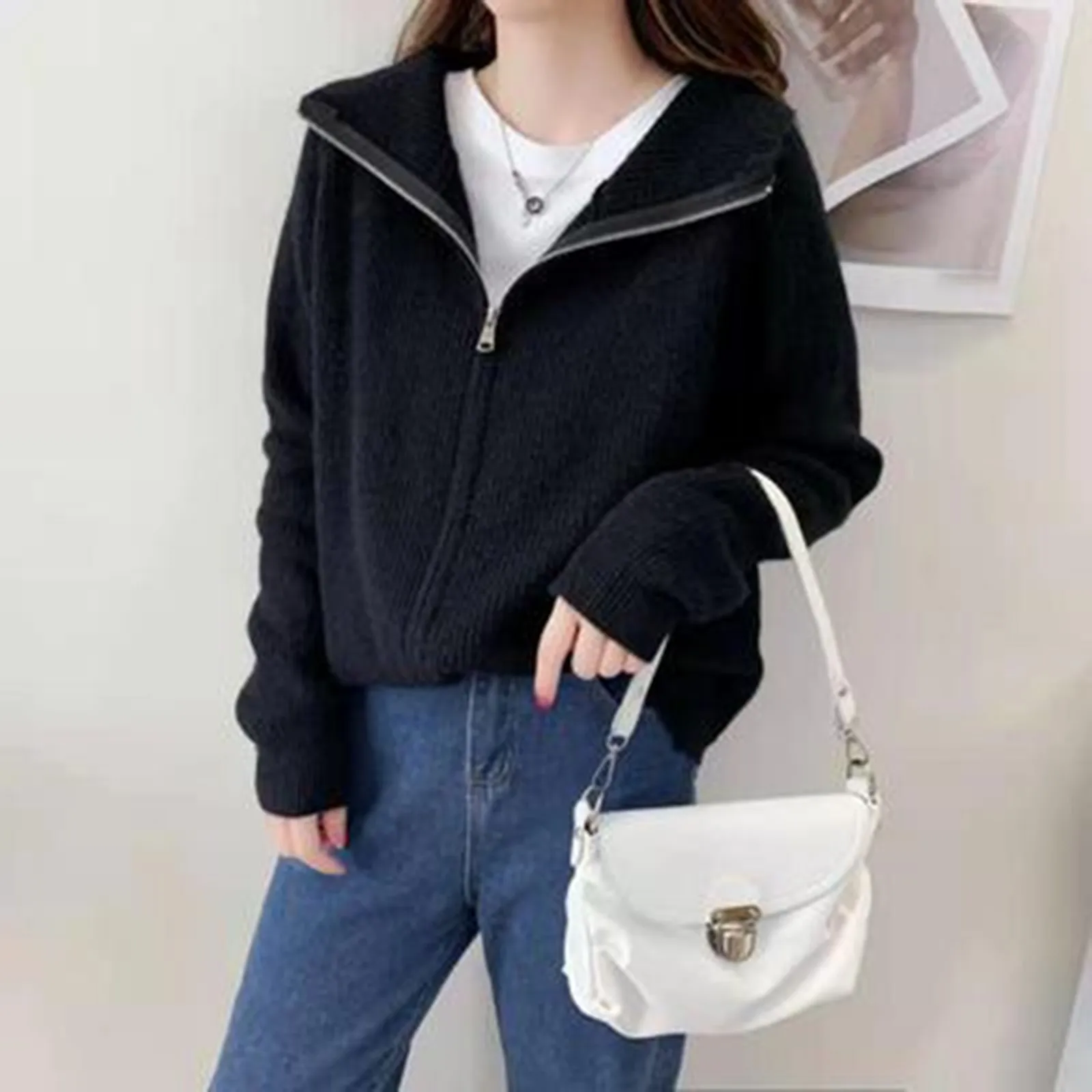 Women\'s Autumn And Winter Warm Comfort Thickened Knitted Cardigan Casual Solid Color Long Sleeve Lapel Zipper Sweater Jacket