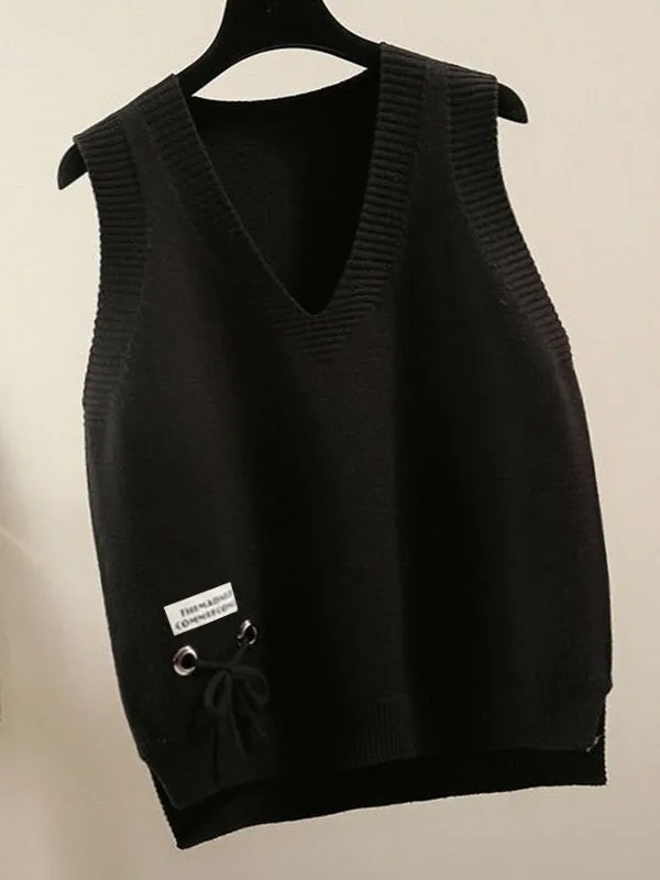 2026 New Loose Women's Short Knitted Vest Korean Style Spring Autumn V-Neck Sleeveless Sweater Jacket Trendy Outerwear