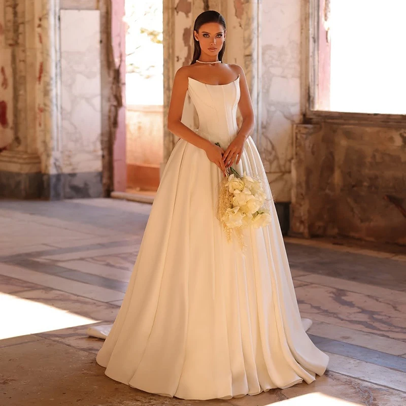 

Eightree Simple A-Line Wedding Dresses Strapless Corset Back Sleeveless Bridal Dress Women Evening Wedding Prom Gowns Customized