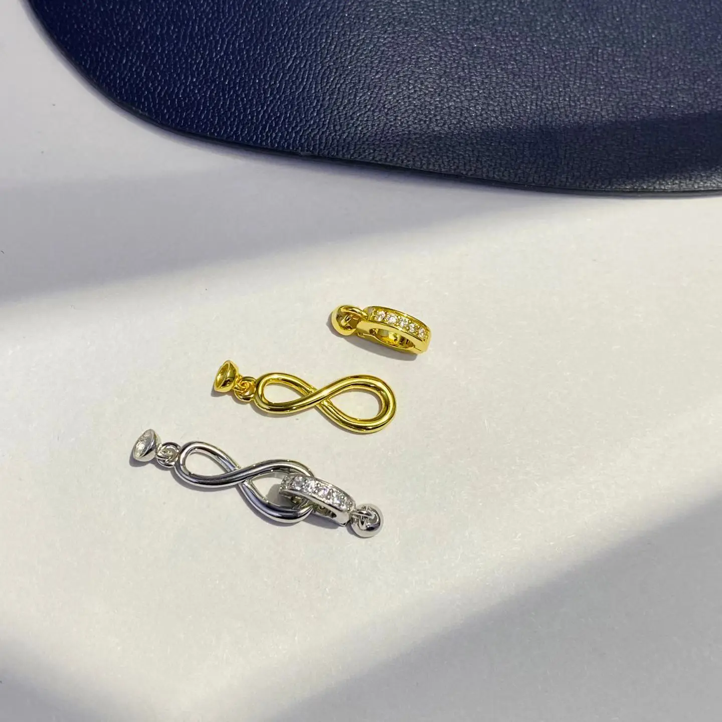 

Wholesale DIY S925 Sterling Silver Clasp Necklace Bracelet Clasp Hook Accessories for 5-8mm Pearls 5pcs/lot
