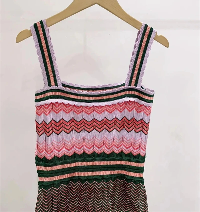 

Новинка осени 202, облегающее женское платье-майка без рукавов с круглым вырезом и градиентом