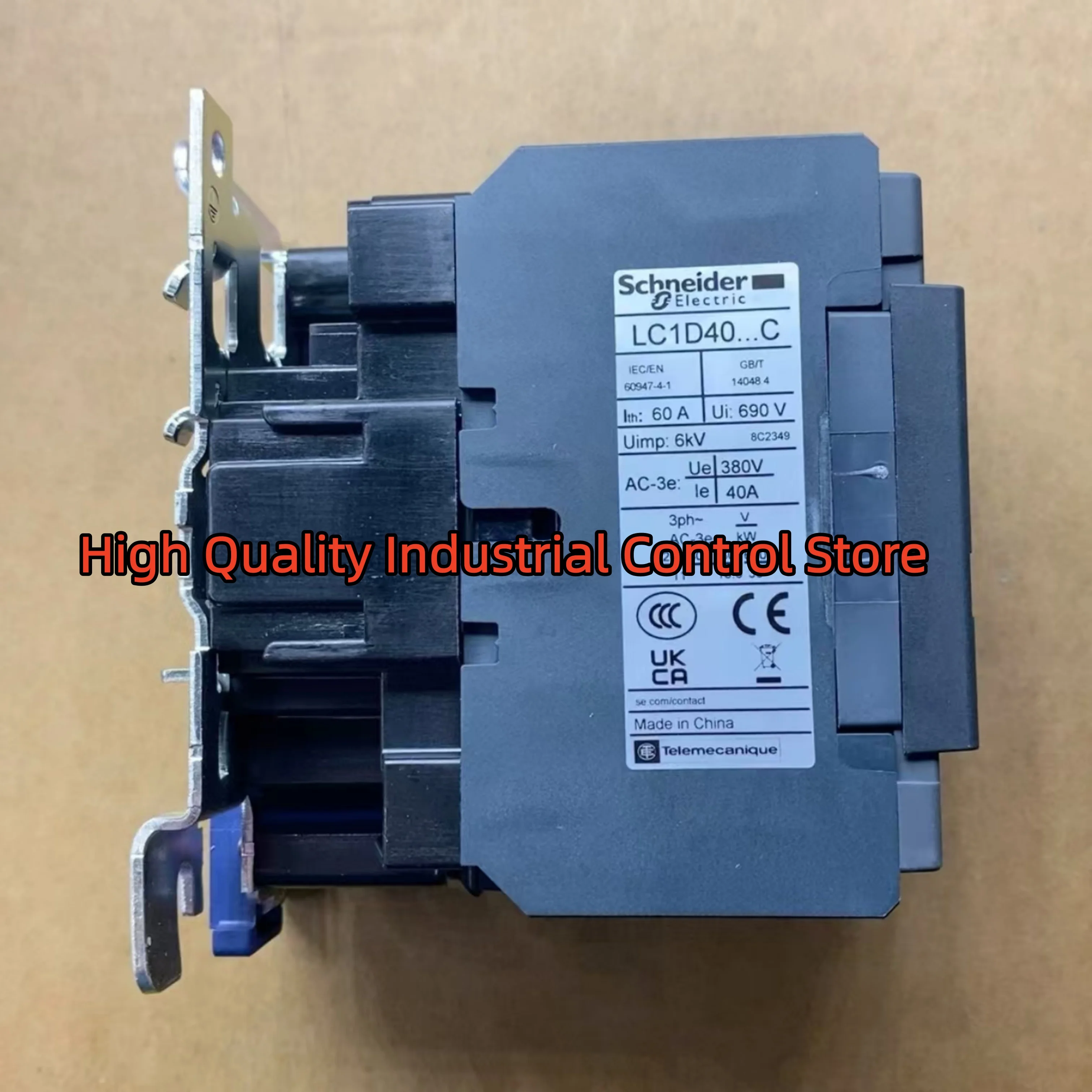 

LC1D40F7C Contactor LC1D50M7C new in box