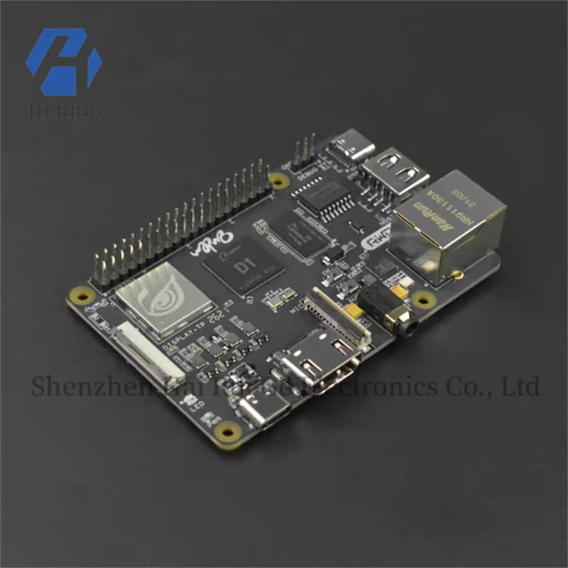 

D1 Nezha development board is equipped with D1 chip AIoT development board.