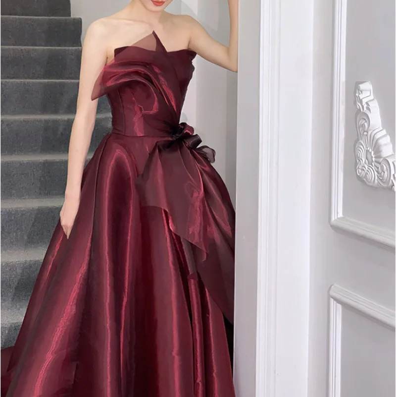 Novo luxo mal vermelho vestido de noite sexy sem alças festa de casamento convidado personalizado rendas até arco doce vestido de baile desempenho