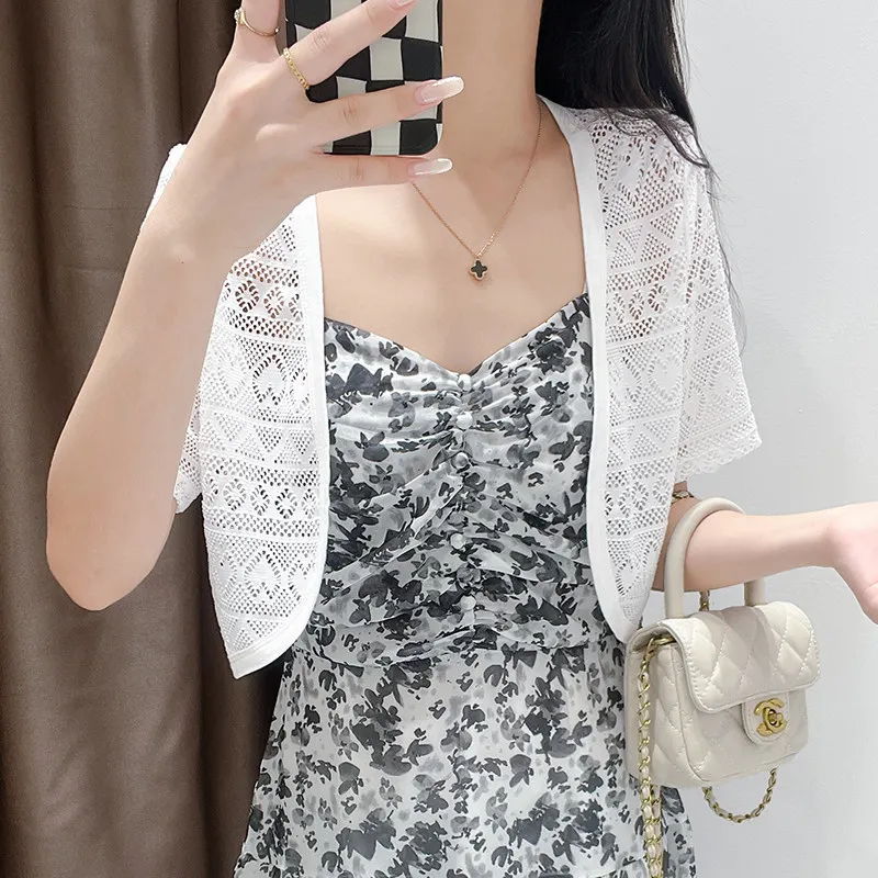 

Lace Hollow out Short Sleeve Women's Summer Thin Matching Strap Skirt Outerwear Cardigan Lightweight Breathable Sunscreen