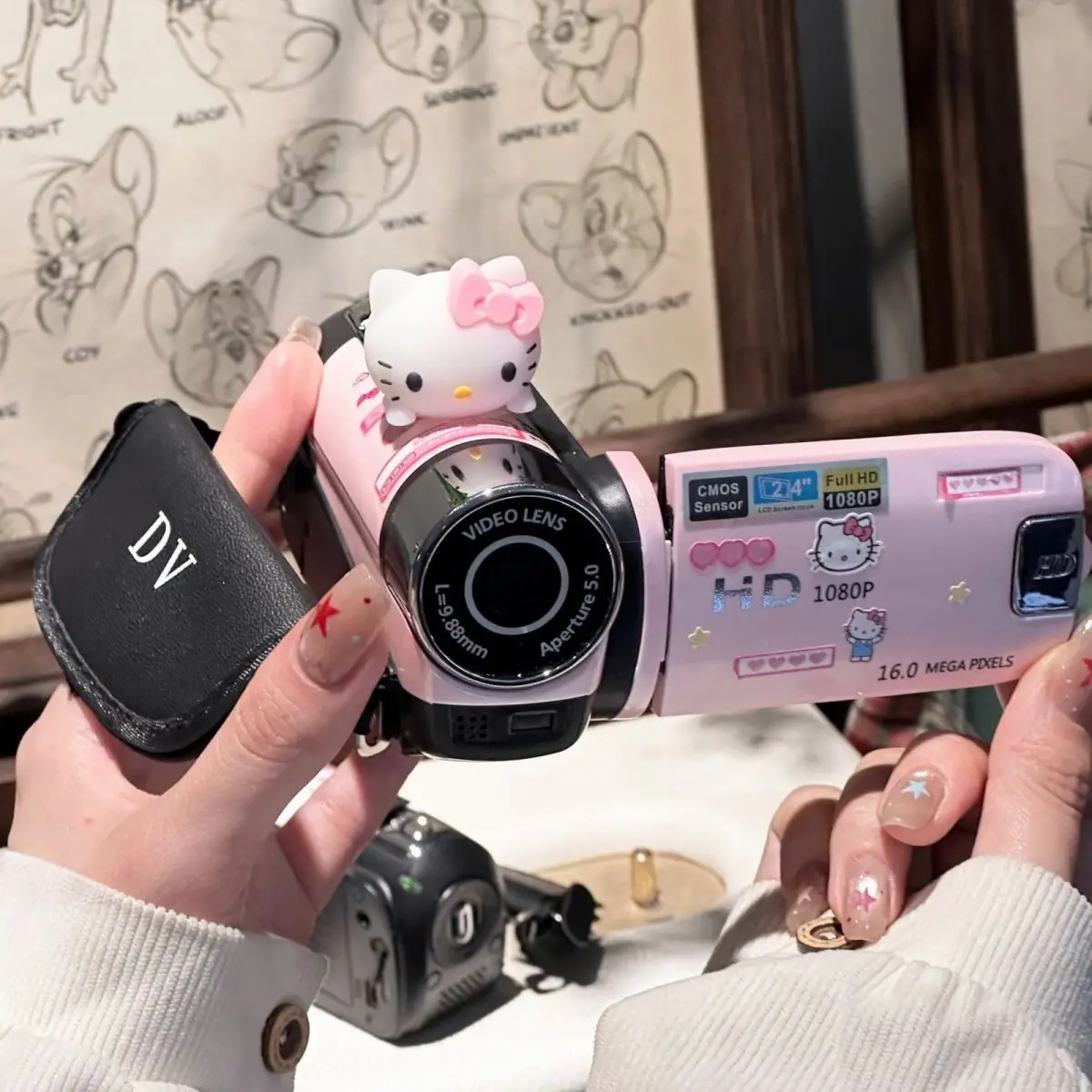 

Камера Hello Kitty HD DV с CCD-матрицей в ретро-стиле для студентов, для видеоблогов, с милой крышкой объектива, идеальный подарок на день рождения