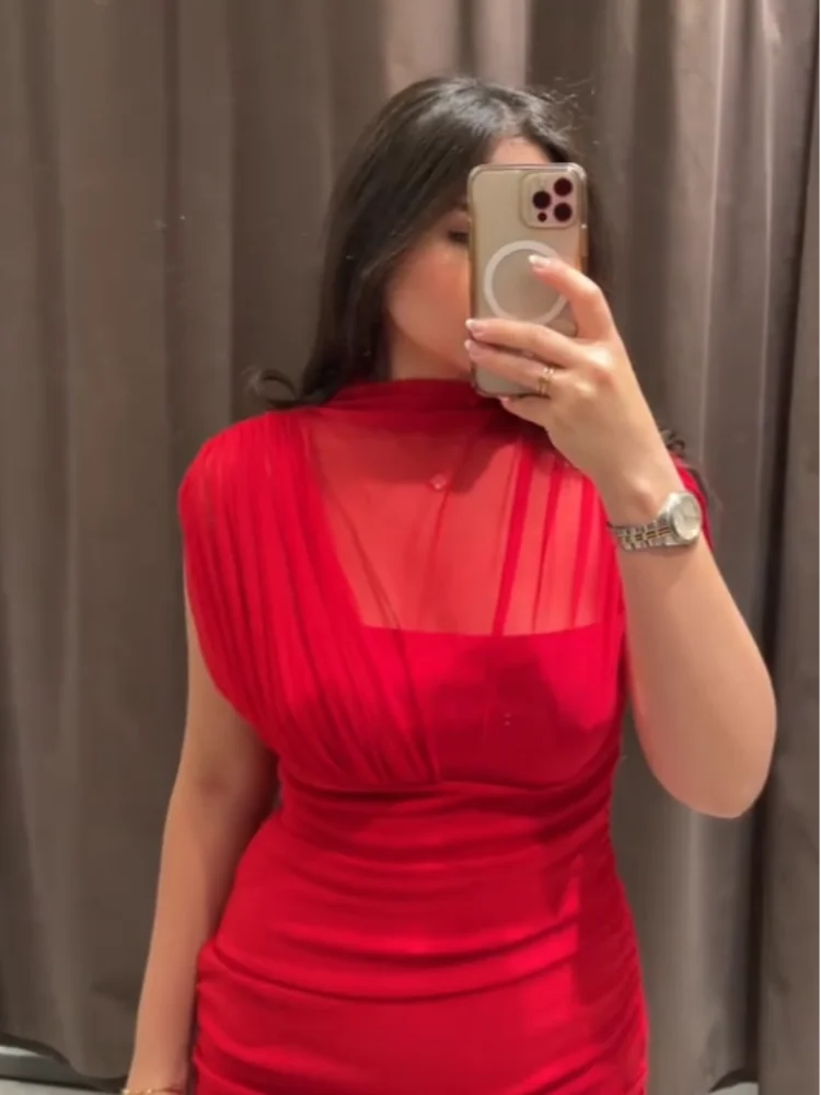 Seksowna czerwona plisowana siateczka długa czerwona sukienka bez rękawów przepuszczalność Patchwork sukienki w kształcie litery A kobiece 2025 letnia dama wąskie szaty