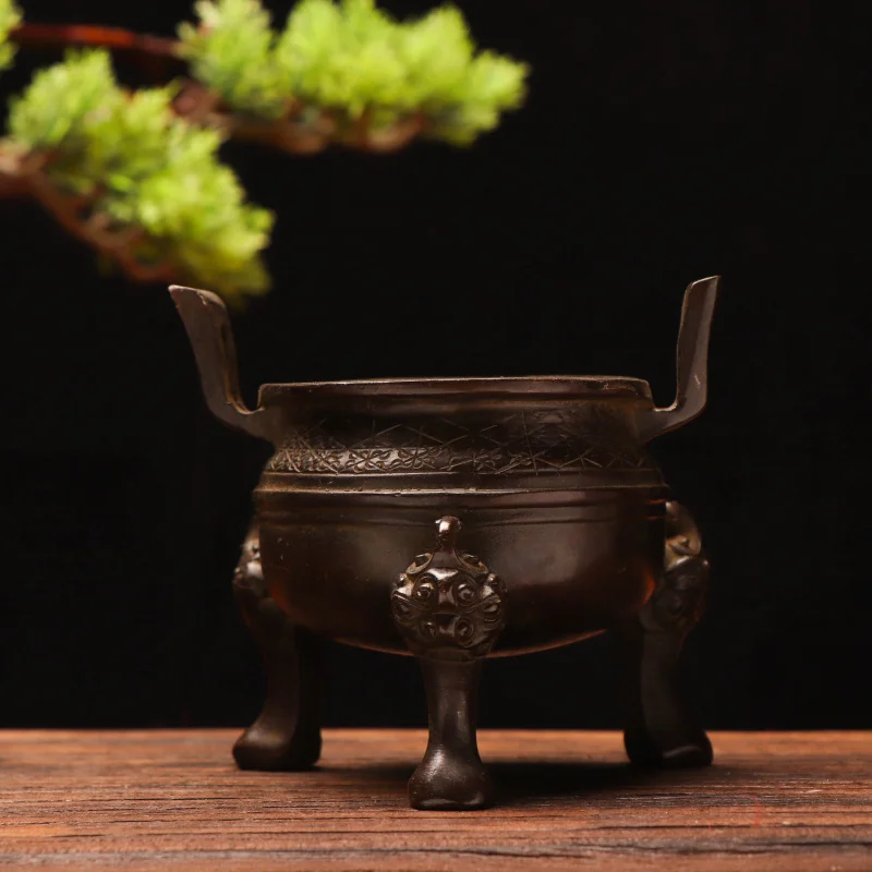Antique Bronze Three-Legged with Double Ears, Retro Home Living Room Decorative Burner, Xuan De Incense B