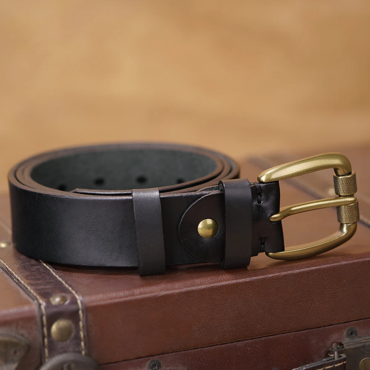 BISON DENIM Retro Cowskin Leather Men's Belt High Quality Pin Buckle Cowboy Belts Perfect Gift for Father's Day Valentine's Day view 6