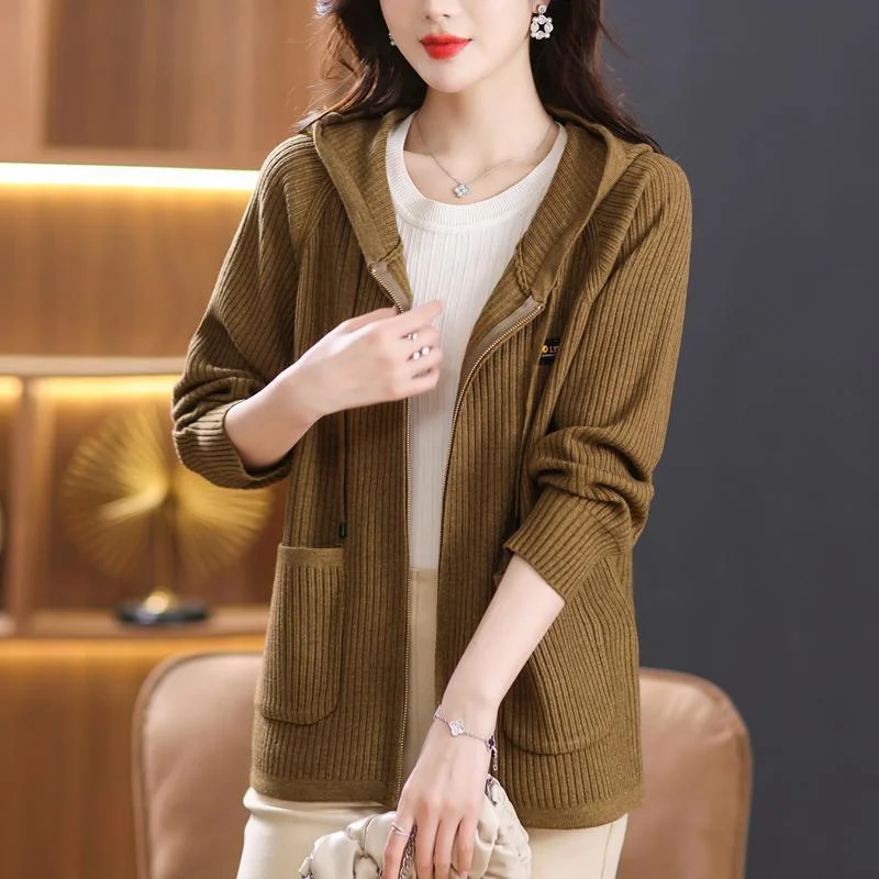 Korean Temperament Middle aged Mom\'s Wool Knitted Cardigan For Women Spring Autumn New Loose Hooded Sweater Coat Women Leisure